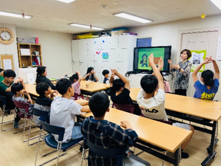 마약류 오남용교육 및 흡연 교육 진행 사진(11).jpg